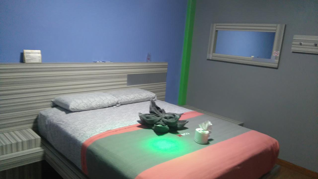 Hotel H - Eco Adults Only Мексико Сити Екстериор снимка